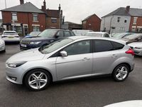 Used Ford Focus Titanium 120 HP (88 kW) 2015 Silver Hatchback