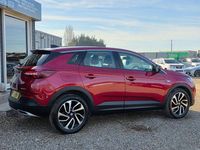 Used Vauxhall Grandland X Elite 130 HP (95 kW) 2018 Red SUV