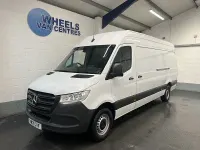 Used Mercedes Sprinter Progressive 150 HP (110 kW) 2021 White Van