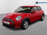 Used Mini ONE Classic 102 HP (75 kW) 2022 Red Hatchback