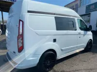 Used Ford Transit Custom Limited 170 HP (125 kW) 2017 White MPV