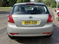 Used Kia Ceed 126 HP (92 kW) 2010 Silver Hatchback