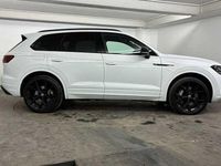 Used VW Touareg R 462 HP (339 kW) 2023 White SUV