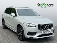 Used Volvo XC90 Momentum 235 HP (172 kW) 2022 Gold SUV