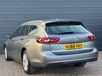 Used Vauxhall Insignia SRi 136 HP (100 kW) 2018 Grey Estate