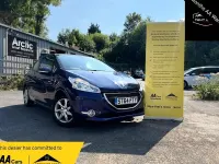 Used Peugeot 208 Active 82 HP (60 kW) 2015 Blue Hatchback