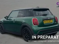Usado Mini Cooper Classic 136 CV (100 kW) 2022 Verde Utilitario