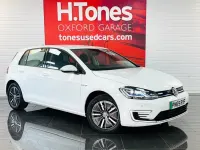 Used VW e-Golf 99 kW (135 HP) 2019 White Hatchback