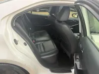 Used Lexus IS300h 223 HP (164 kW) 2014 White Sedan