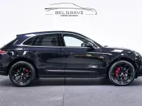 Used Porsche Macan 380 HP (279 kW) 2023 Jet black metallic SUV