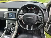 Used Land Rover Range Rover evoque SE 150 HP (110 kW) 2017 White Estate