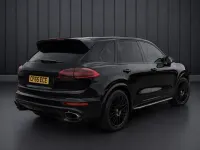 Usado Porsche Cayenne 262 HP (192 kW) 2015 Preto SUV