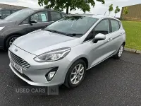 Used Ford Fiesta Zetec 70 HP (51 kW) 2018 Silver Hatchback