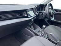 Used Audi A1 Design 95 HP (69 kW) 2023 Shell white SUV