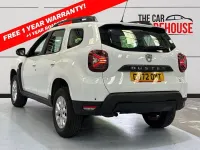 Usado Dacia Duster Comfort 99 HP (72 kW) 2022 Branco SUV