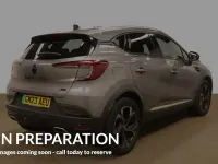 Used Renault Captur Engineered 143 HP (105 kW) 2023 Grey SUV