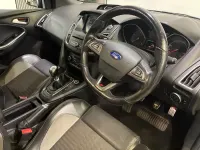 Used Ford Focus ST 250 HP (183 kW) 2015 Black Hatchback