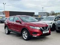 Używany Nissan Qashqai Acenta 2018 Czerwony SUV