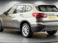 Używany BMW X1 Comfort Edition 192 KM (141 kW) 2019 Srebrny SUV