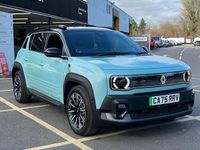 Used Renault R4 Iconic 110 kW (150 HP) 2025 Special bicolour metallic  hauts de france green  Estate