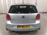 Begagnad VW Polo SE 2014 Silver Halvkombi
