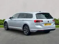 Used VW Passat SEL 150 HP (110 kW) 2023 Silver Estate