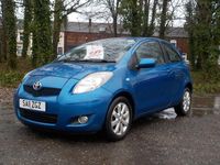 Used Toyota Yaris 2011 Blue Hatchback
