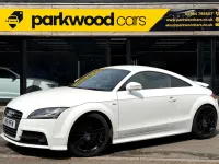 Used Audi TT Black Edition 211 HP (155 kW) 2011 White Coupe