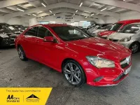 Begagnad Mercedes CLA180 122 HK (89 kW) 2018 Röd Sedan