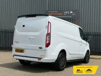 Used Ford Transit Custom Limited 130 HP (95 kW) 2023 White Van