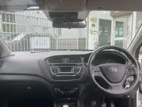 Käytetty Hyundai i20 SE 83 HP (61 kW) 2017 Valkoinen Viistoperä