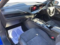 Used Vauxhall Astra Ultimate 113 kW (154 HP) 2023 Blue Hatchback