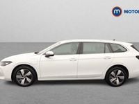 Usado VW Passat Life 204 HP (150 kW) 2025 Branco Carrinha