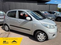 Used Hyundai i10 67 HP (49 kW) 2009 Silver Hatchback