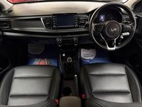 Used Kia Rio 99 HP (72 kW) 2019 Black Hatchback