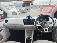 Used VW up! Beats 75 HP (55 kW) 2016 White Hatchback