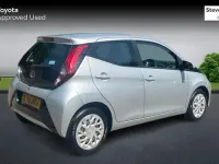 Used Toyota Aygo X-play 72 HP (52 kW) 2019 Silver Hatchback