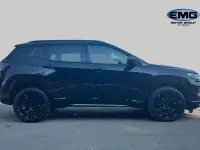 Usado Jeep Compass 130 CV (95 kW) 2023 Negro SUV