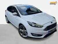 Used Ford Focus Zetec 2016 White Hatchback