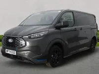 Usado Ford E-Transit Sport 160 kW (218 CV) 2024 Gris Van