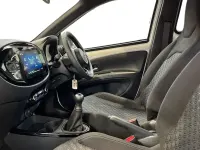 Used Toyota Aygo X 72 HP (52 kW) 2026 Pure white with black SUV