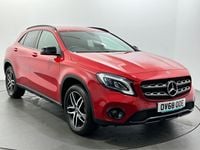 Used Mercedes GLA180 Urban 122 HP (89 kW) 2018 Red SUV