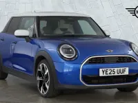 Używany Mini Cooper Hatch 113 kW (154 KM) 2025 Niebieski Hatchback