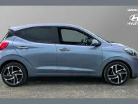 Used Hyundai i10 Premium 77 HP (56 kW) 2024 Blue Hatchback
