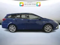 Used Toyota Auris Hybrid 2018 Blue Estate
