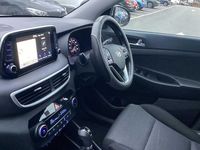 Used Hyundai Tucson SE 136 HP (100 kW) 2020 White SUV