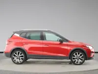 Used Seat Arona FR 110 HP (80 kW) 2023 Desire red with black roof SUV
