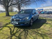 Used Vauxhall Astra SRi 150 HP (110 kW) 2017 Blue Hatchback