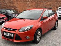 Used Ford Focus Titanium 125 HP (91 kW) 2011 Red Hatchback