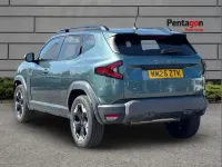 Used Dacia Duster Extreme 143 HP (105 kW) 2025 Green SUV